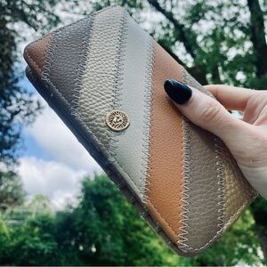 Anne Klein Striped Stitch Detail Bi-fold Wallet in Orange Beige & Gold